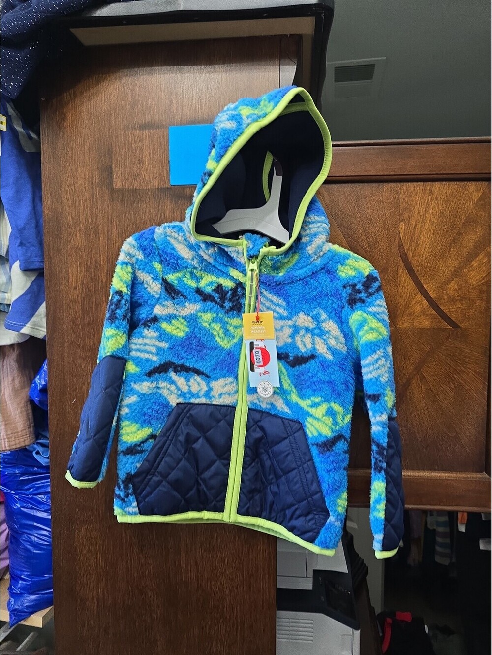 2t brand new fleece coat from target item 70G2